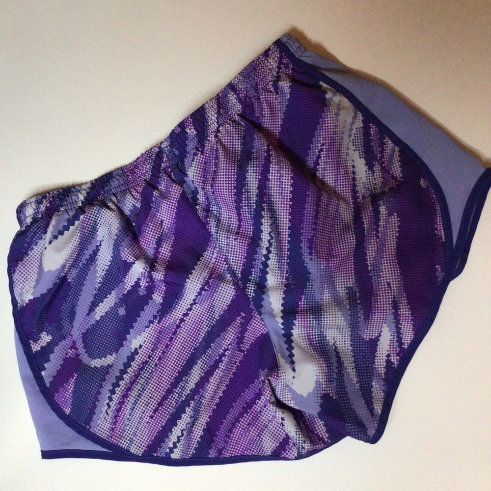 Nike Dri Fit Athletic Shorts With Liner Sz Large - Picture 3 of 6